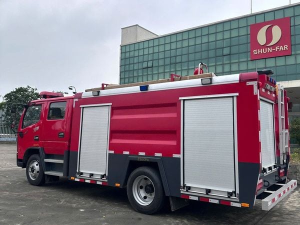 Xe chữa cháy 4000 lít nước 1000 lít bọt Foam