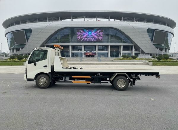 Xe cứu hộ sàn trượt sát đất XZU720