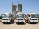 Xe cẩu tự hành 5 tấn Unic Urv555 gắn Dongfeng D8