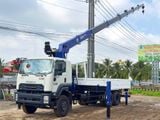 Isuzu FVM gắn cẩu Dongyang SS2037 là xe tải 3 chân 6x2