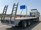 xe nâng đầu chở máy Howo 4 chân động cơ 400HP
