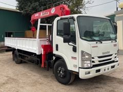 Xe tải gắn cẩu 3 tấn Isuzu NQR URV375