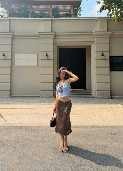 Noir Skirt