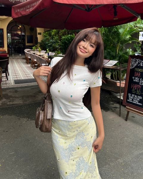 ZELLA TOP