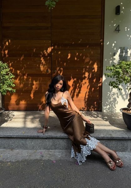 GLAM DRESS