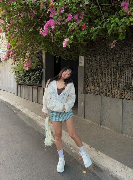 TARTAN - Áo hoodie ren lưới dáng rộng - Petal Hoodie