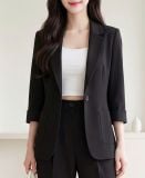  ÁO KHOÁC VEST ĐEN WENDY 