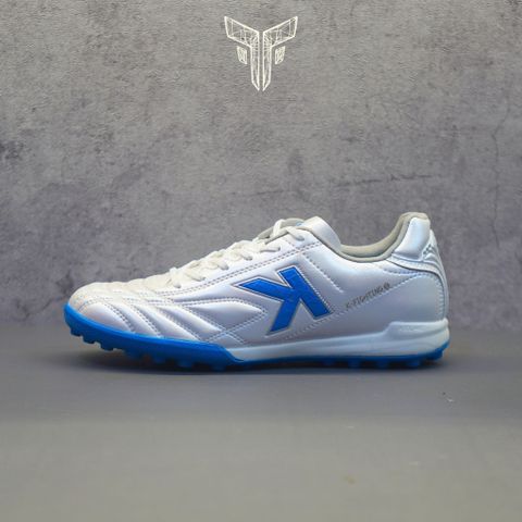  Giày Bóng Đá Cỏ Nhân Tạo Chính Hãng Kelme K-Fighting Trắng/Xanh Bích TF - 8621ZX1474-162 