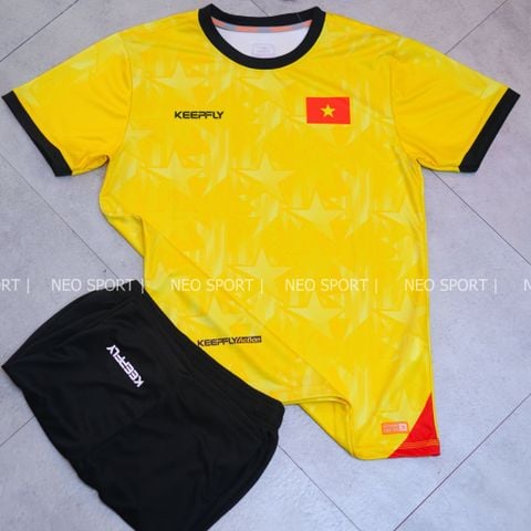  Bộ Quần Áo Bóng Đá KEEPFLY - Việt Nam Vàng 