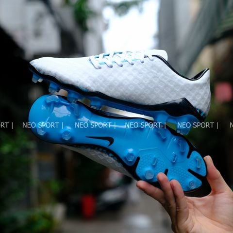  Giày Bóng Đá Cỏ Tự Nhiên Hypervenom Phantom Transform Trắng Đế Xanh FG 