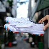  Giày Bóng Đá Cỏ Nhân Tạo Mizuno Alpha Elite Trắng/Xám Đế Camo TF 