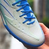  Giày Bóng Đá Cỏ Nhân Tạo Chính Hãng Kelme Flash 6.0.4 Bo Thun Trắng/Xanh Da TF - 8621ZX1406 