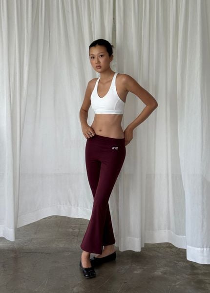  Quần EPIC FLARED LEGGING Dark Cherry 