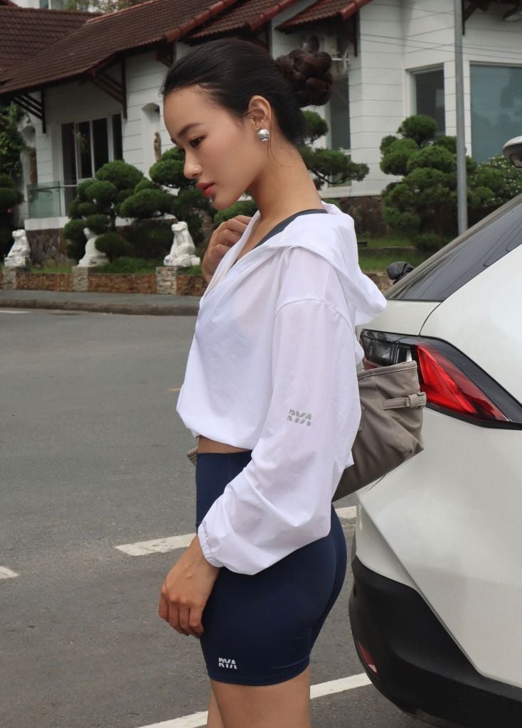 Áo khoác LIGHTWEIGHT JACKET White