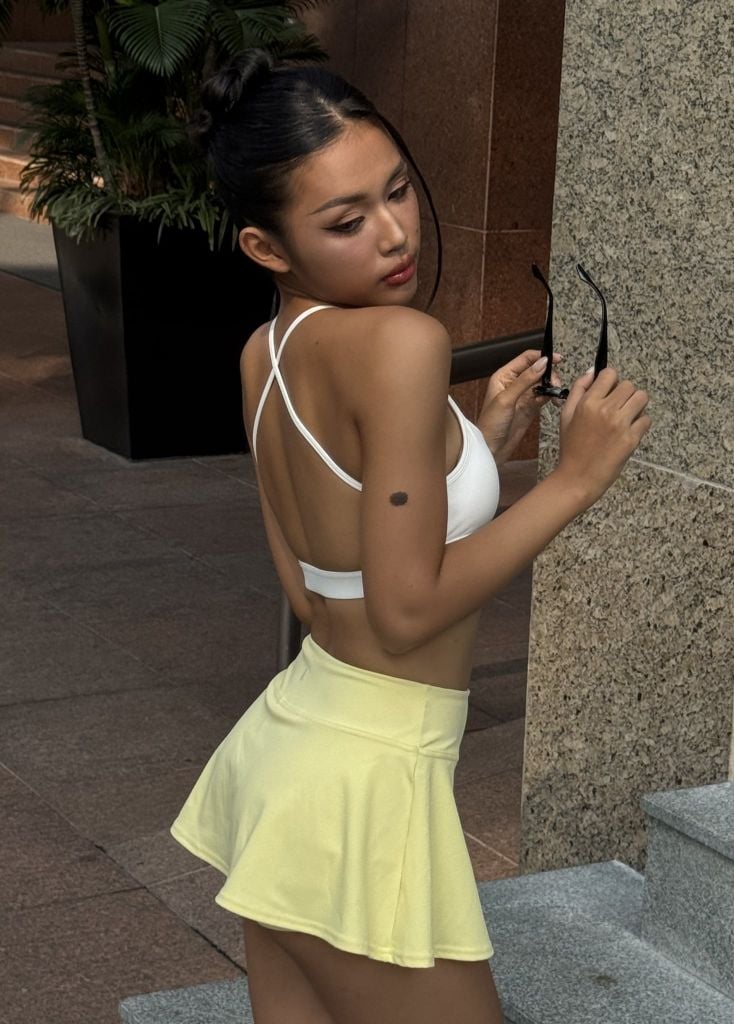 Áo CROSSBACK SPORTBRA Creamy White