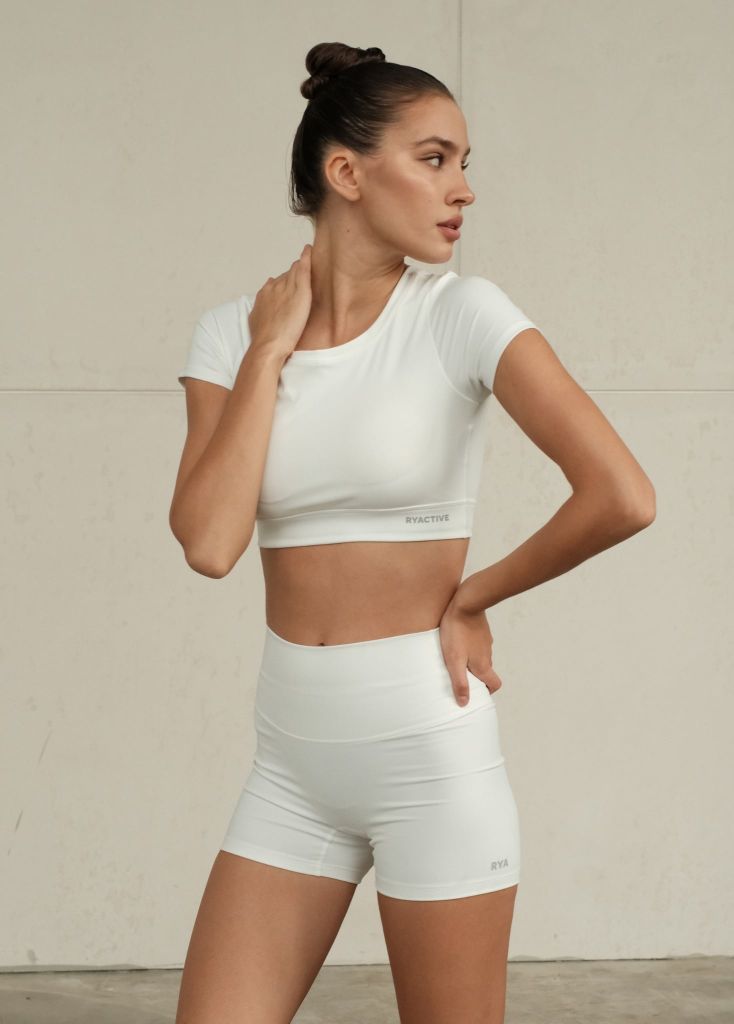 Quần SHORT BIKER Creamy White
