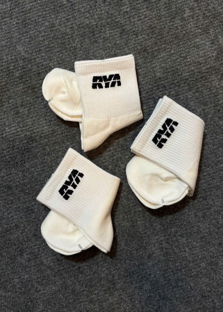 Combo 03 Tất cổ cao RYA SOCKS White