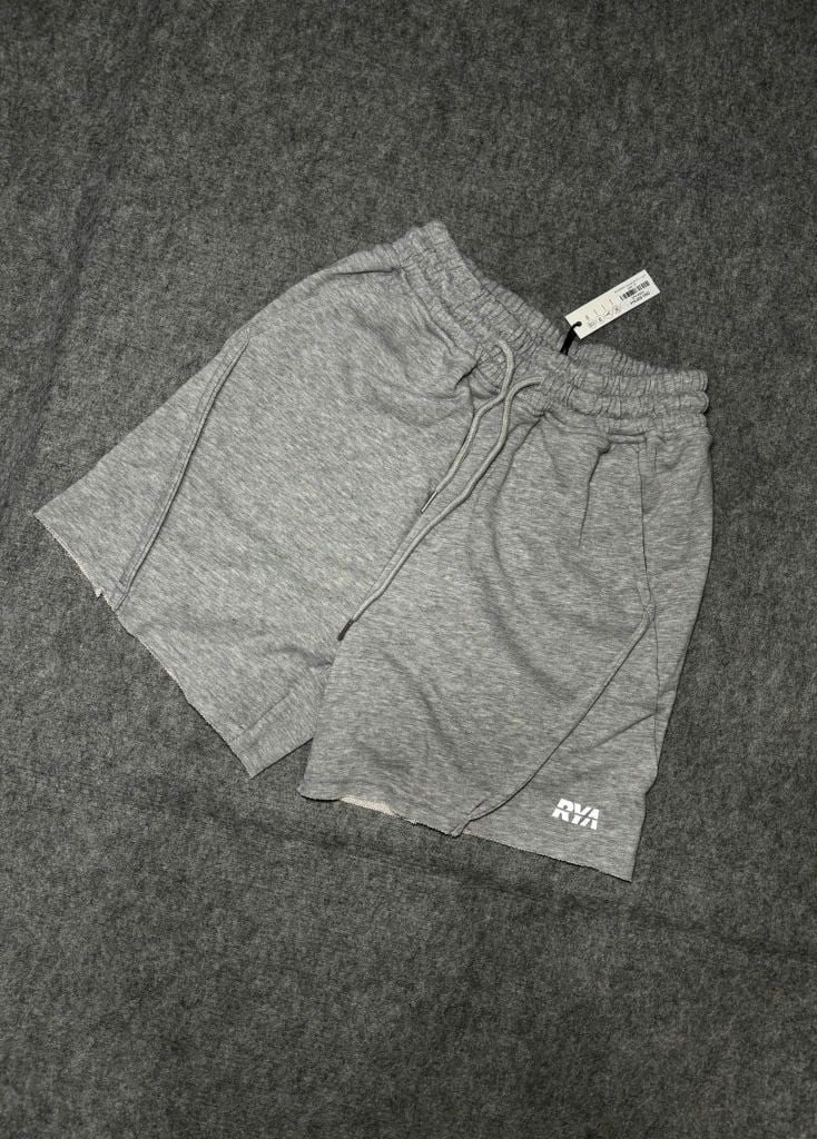 Quần RYAMAN LOUNGE SHORT Light Grey