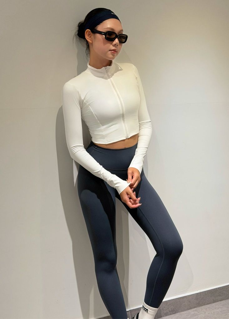 Áo khoác tay dài IMPACT ZIPPER JACKET White