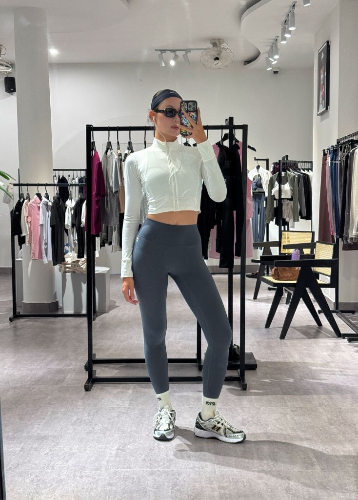 Áo khoác tay dài IMPACT ZIPPER JACKET White