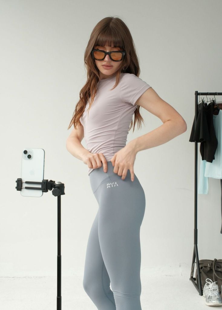 Áo tay ngắn EASY SHORTSLEEVEES TOP Soft Lavender