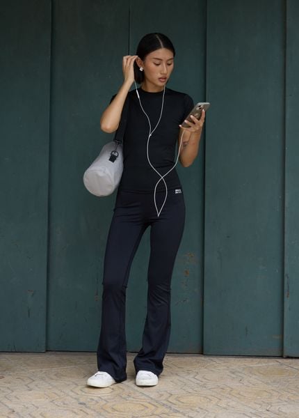  Quần RYA FLARED LEGGING Black 