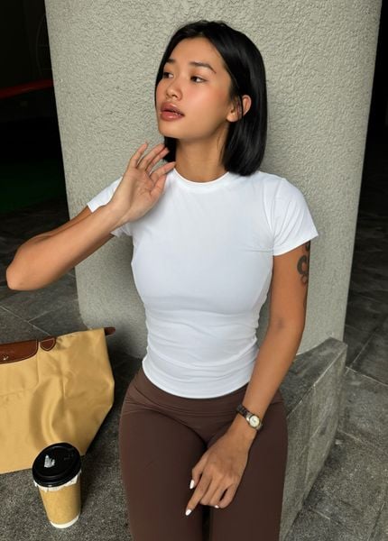  Áo tay ngắn EASY SHORTSLEEVEES TOP White 