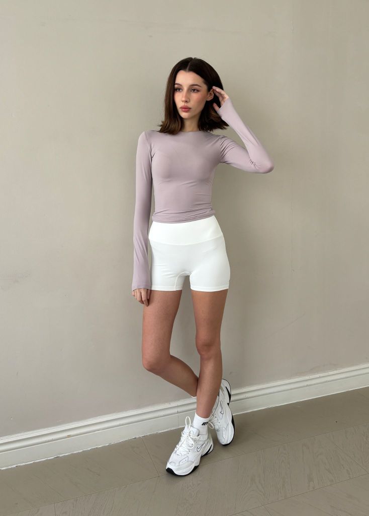 Quần SHORT BIKER Creamy White