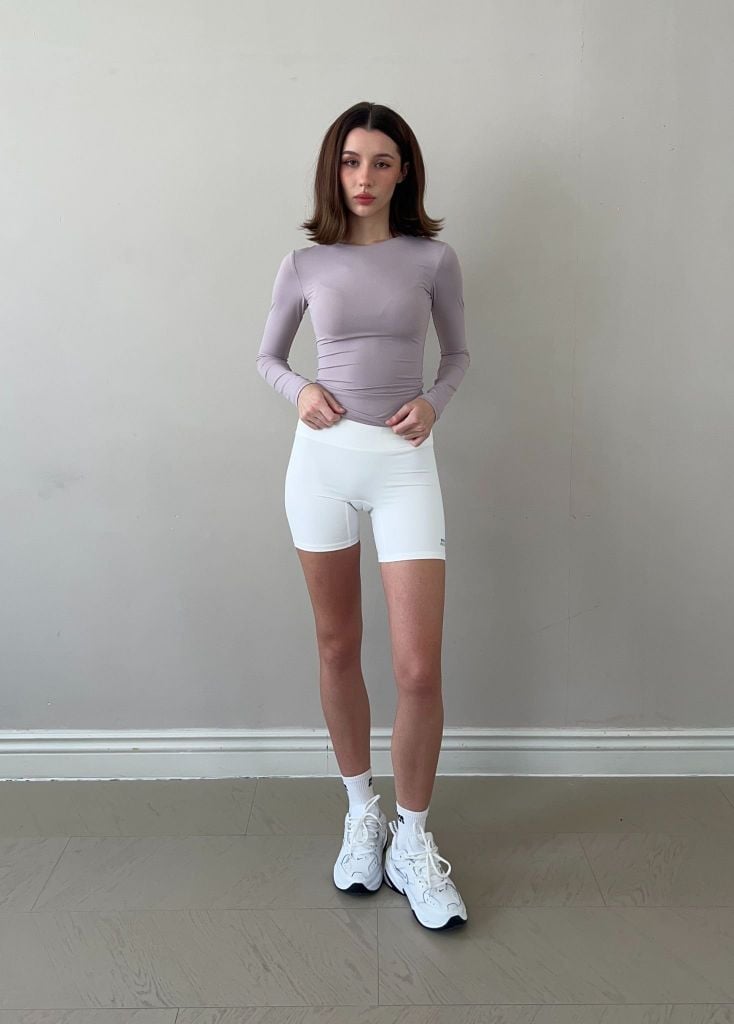 Quần SHORT BIKER Creamy White