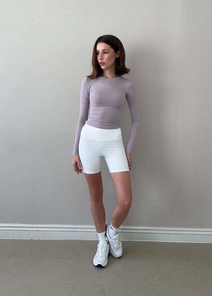 Quần SHORT BIKER Creamy White