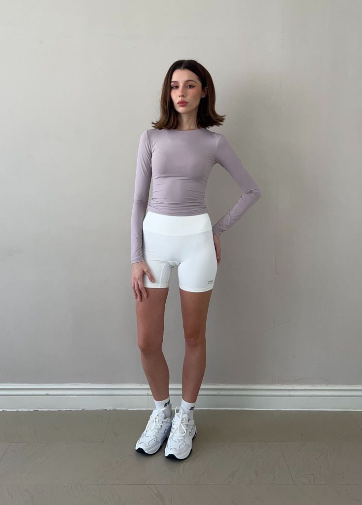 Quần SHORT BIKER Creamy White