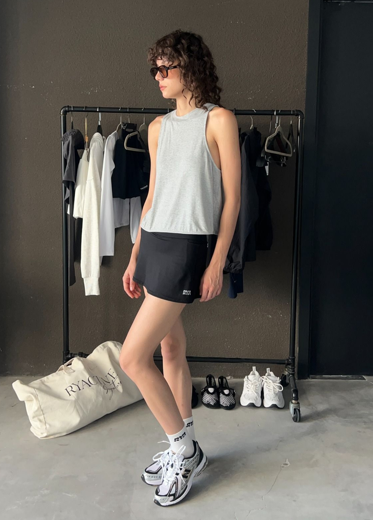 Chân váy A-LINE SKIRT Black