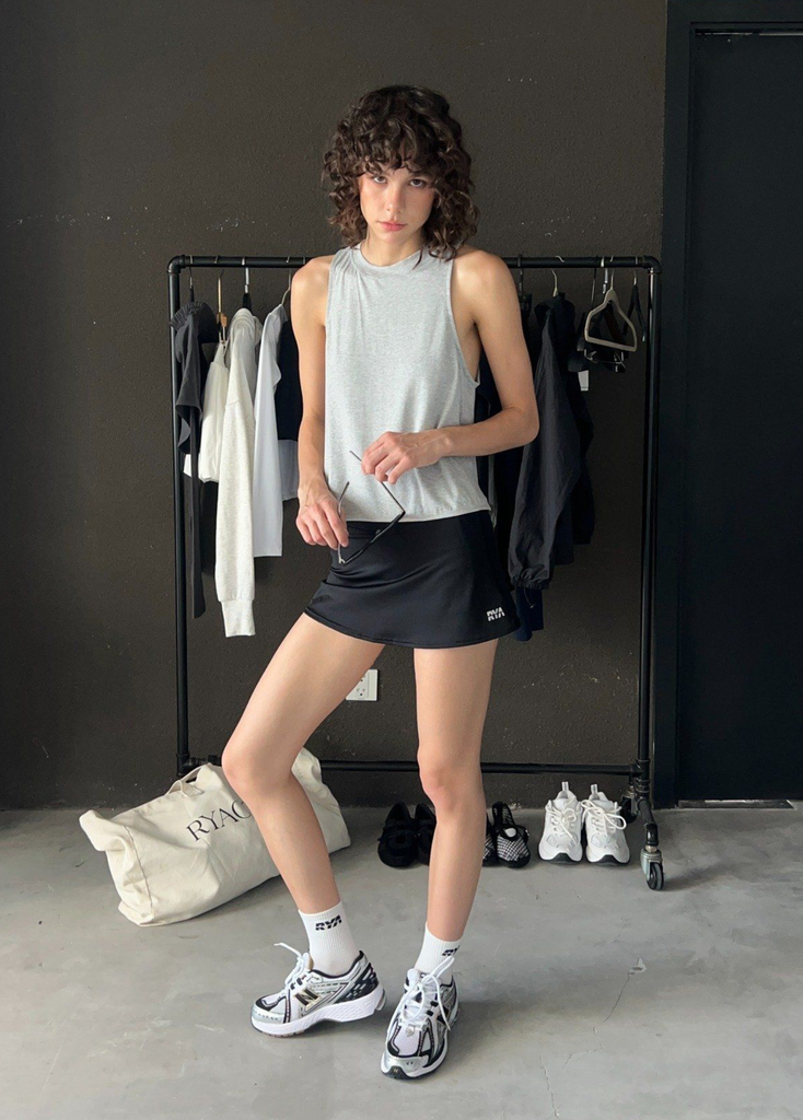 Chân váy A-LINE SKIRT Black