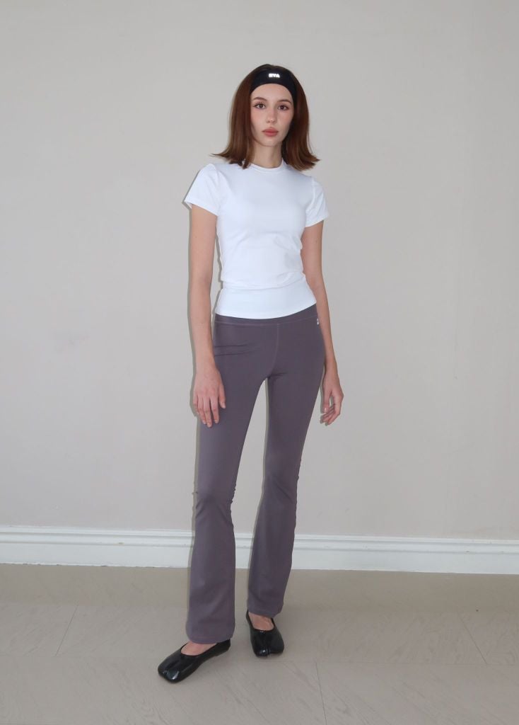 Quần RYA FLARED LEGGING Charcoal Grey