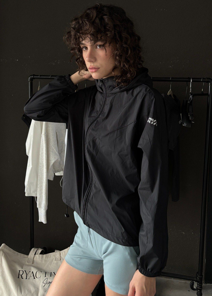 Áo khoác JUMPING NYLON JACKET Black