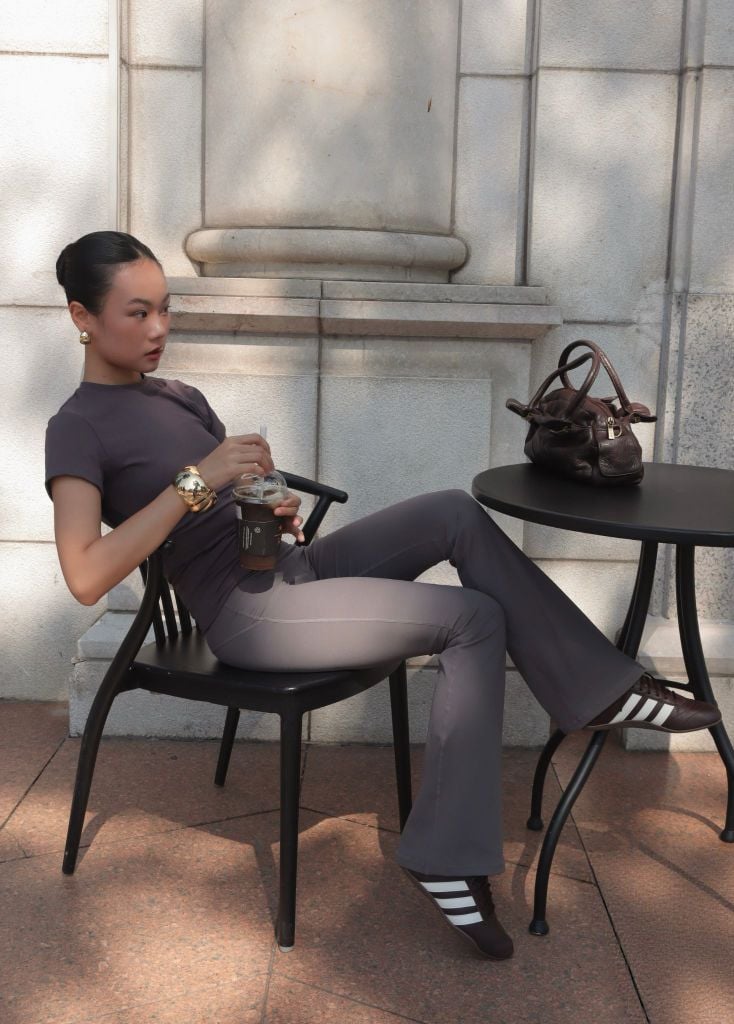 Áo tay ngắn EASY SHORTSLEEVEES TOP Purple Basil