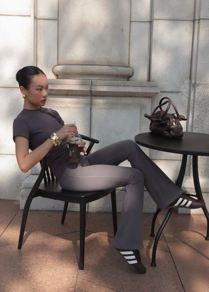  Áo tay ngắn EASY SHORTSLEEVEES TOP Purple Basil 