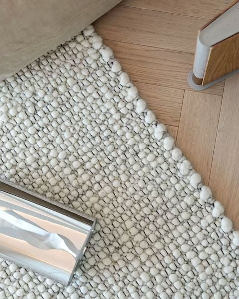  Ivory Field Wool Rug - Indian Imported Rug 