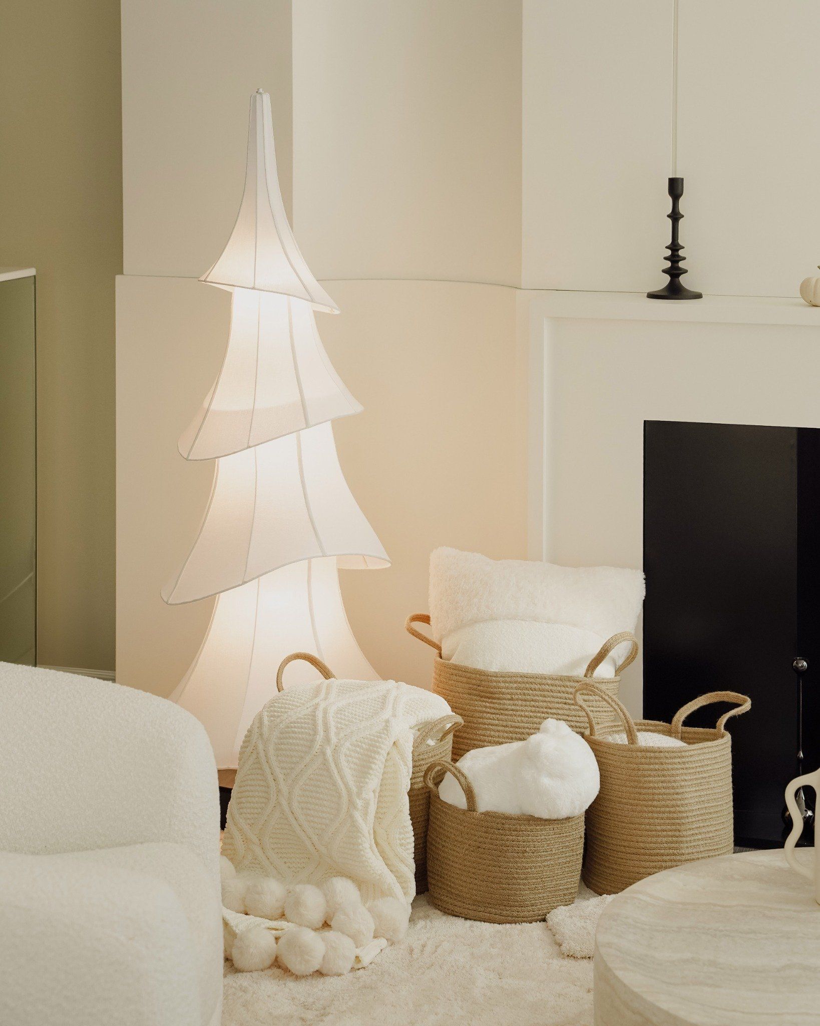  a very drew's christmas tree / 1.55m / designed by drew 