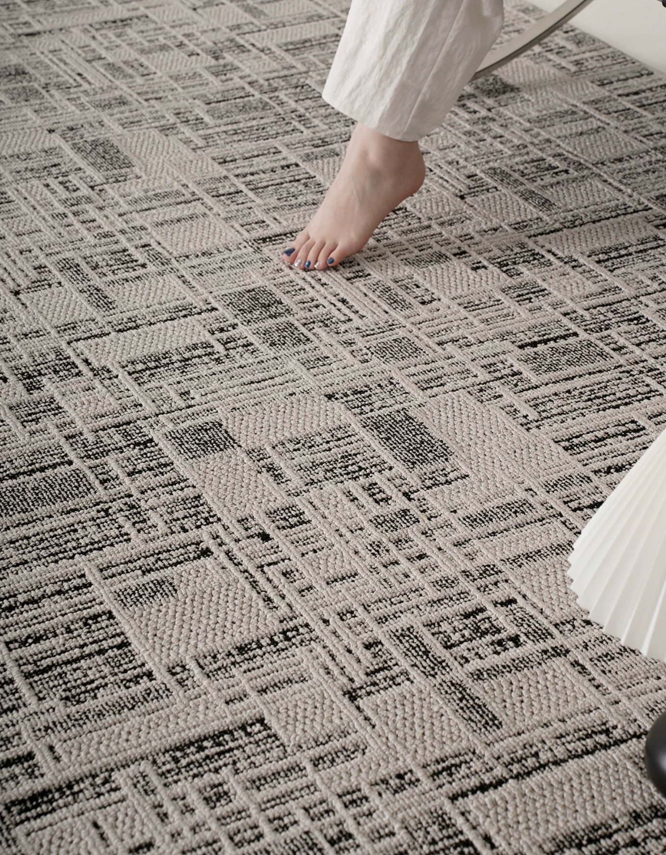  The Raw Dark Grey Canvas Rug 