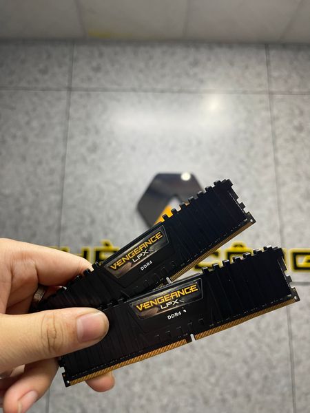 Ram Corsair Vengeance LPX 8GB 3200MHz DDR4 USED BH 12/2026