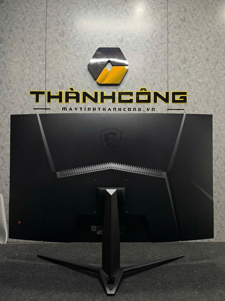 Màn hình LCD 32″ MSI Optix G32C4 FHD VA 165Hz 1Ms Gaming Cong USED