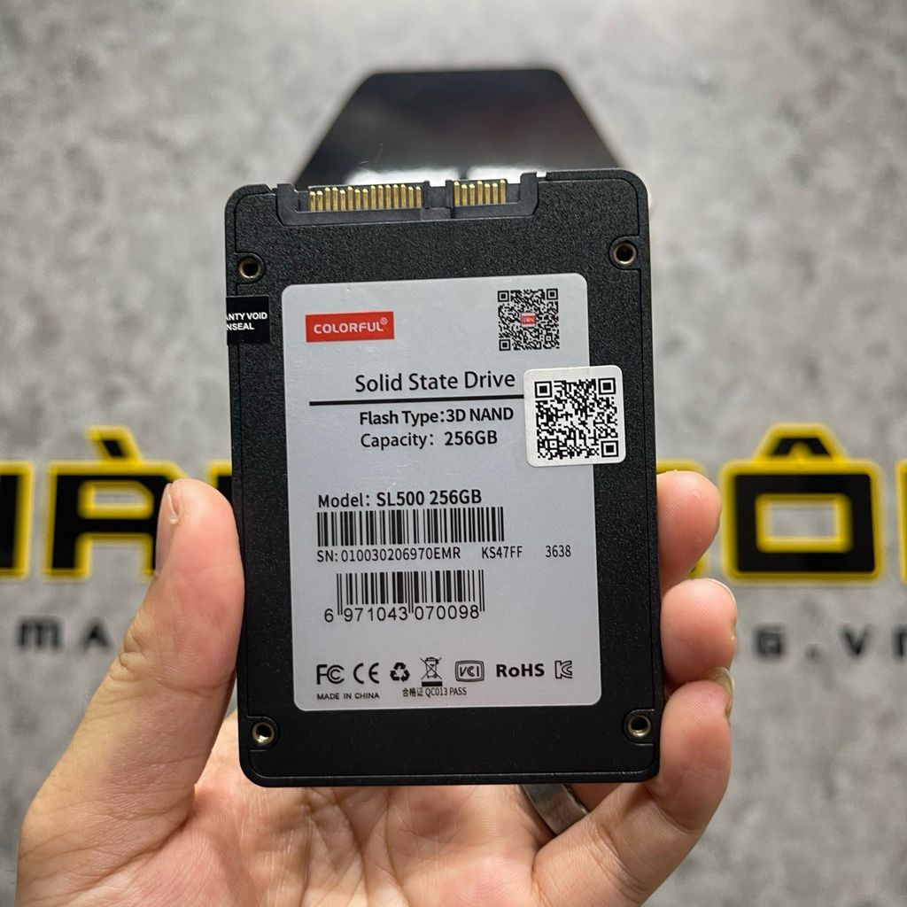 Ổ cứng SSD Colorful 256Gb SL500 Sata III 6Gb/s BH 3/2028