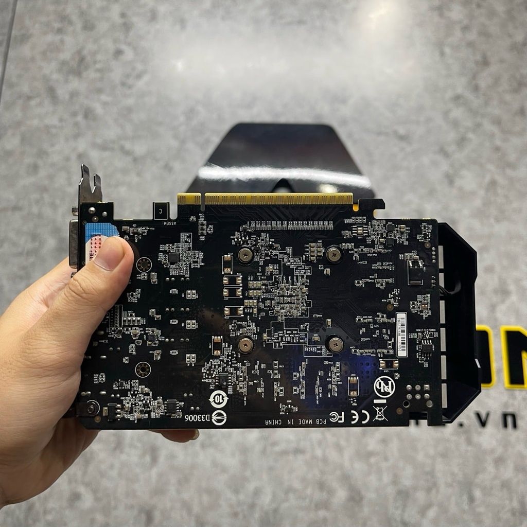 CARD MÀN HÌNH GTX 1050Ti 4GB GIGABYTE 2FAN USED
