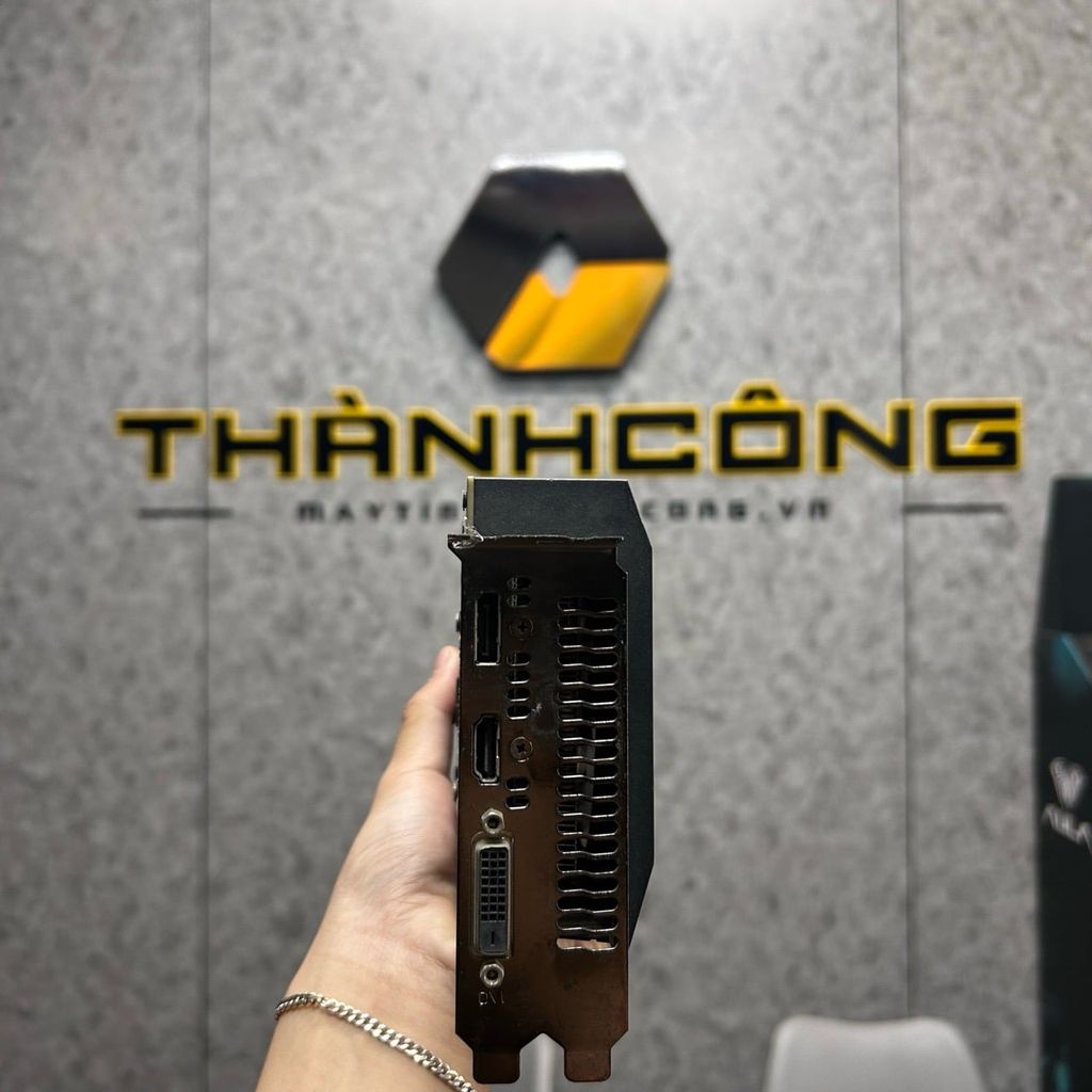 Card màn hình ASUS GTX 1660 Super 6GB Gaming OC 2 Fan USED
