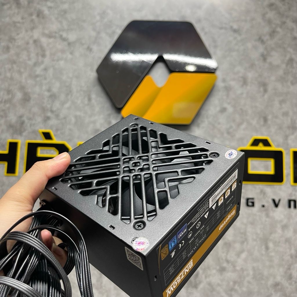 Nguồn Segotep SG-750B BN750W - 80 Plus Bronze BH 10/2028