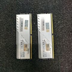 RAM DDR4 PNY XLR8 Gaming 8GB 3200MHz RGB Silver USED