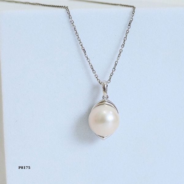 MẶT NGỌC TRAI P8175