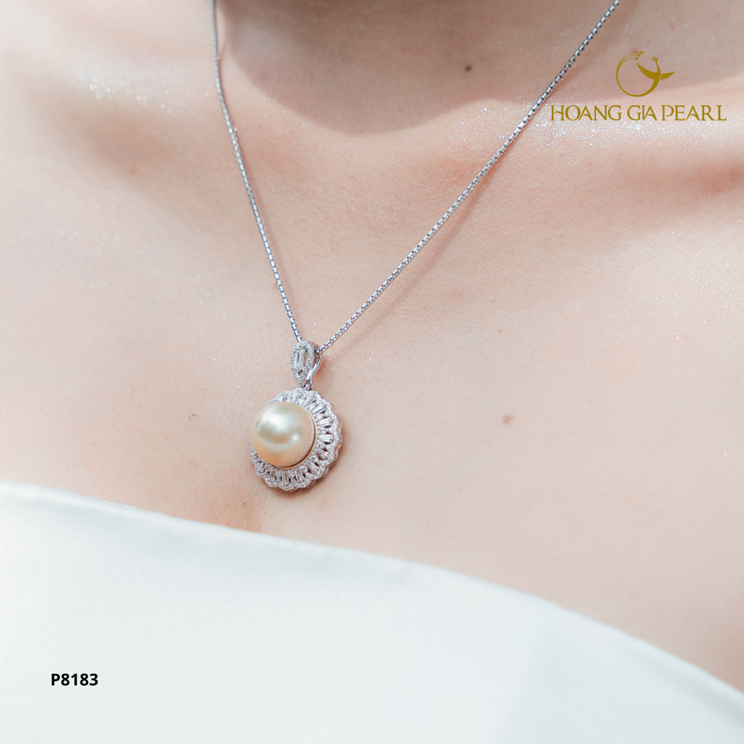 MẶT NGỌC TRAI P8183