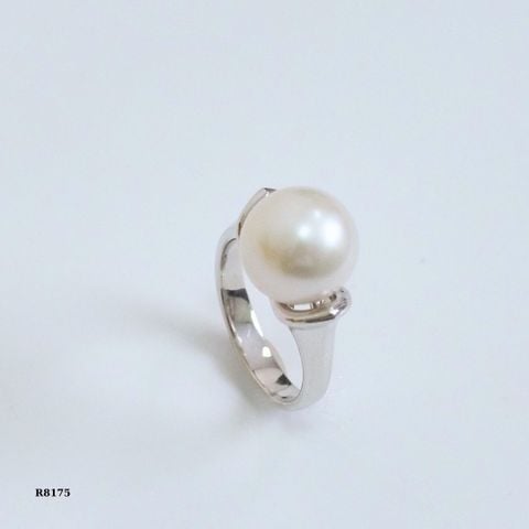 NHẪN NGỌC TRAI R8175